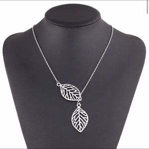 Silver Double Leaf Delicate Necklace